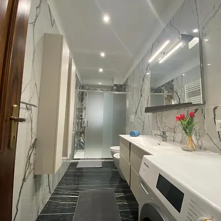 New And Elegant Apartment On The Navigli Netflix E Disney Mailand Exterior foto