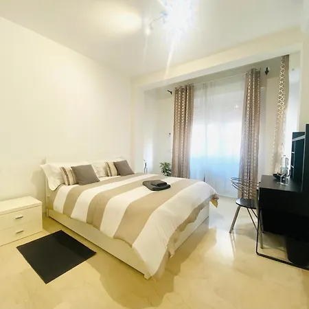 New And Elegant Apartment On The Navigli Netflix E Disney Mailand Exterior foto
